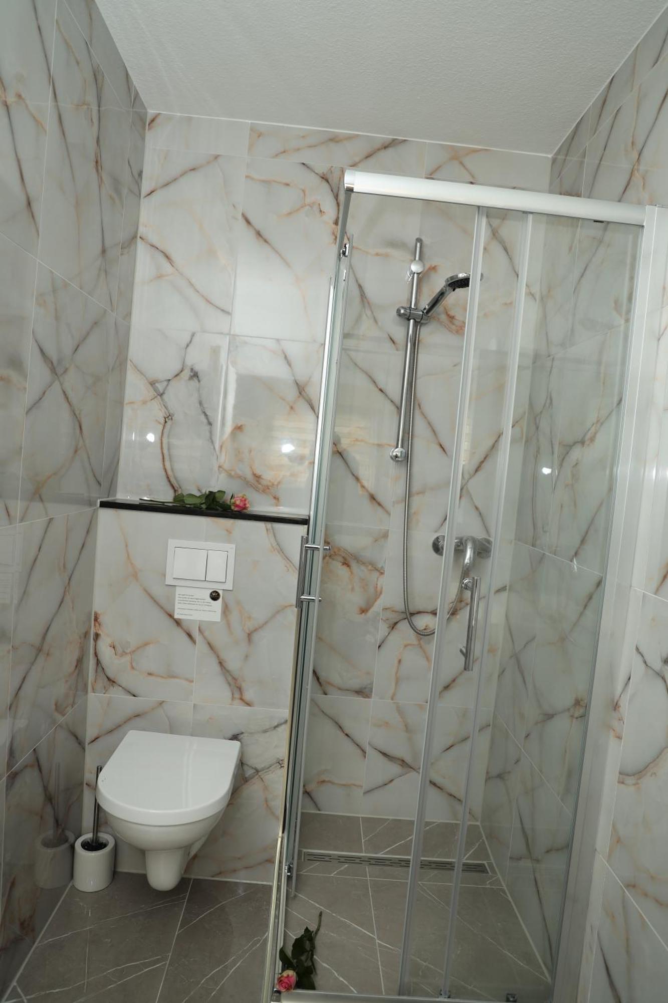 באד זאלצפלן Hotel Royal מראה חיצוני תמונה