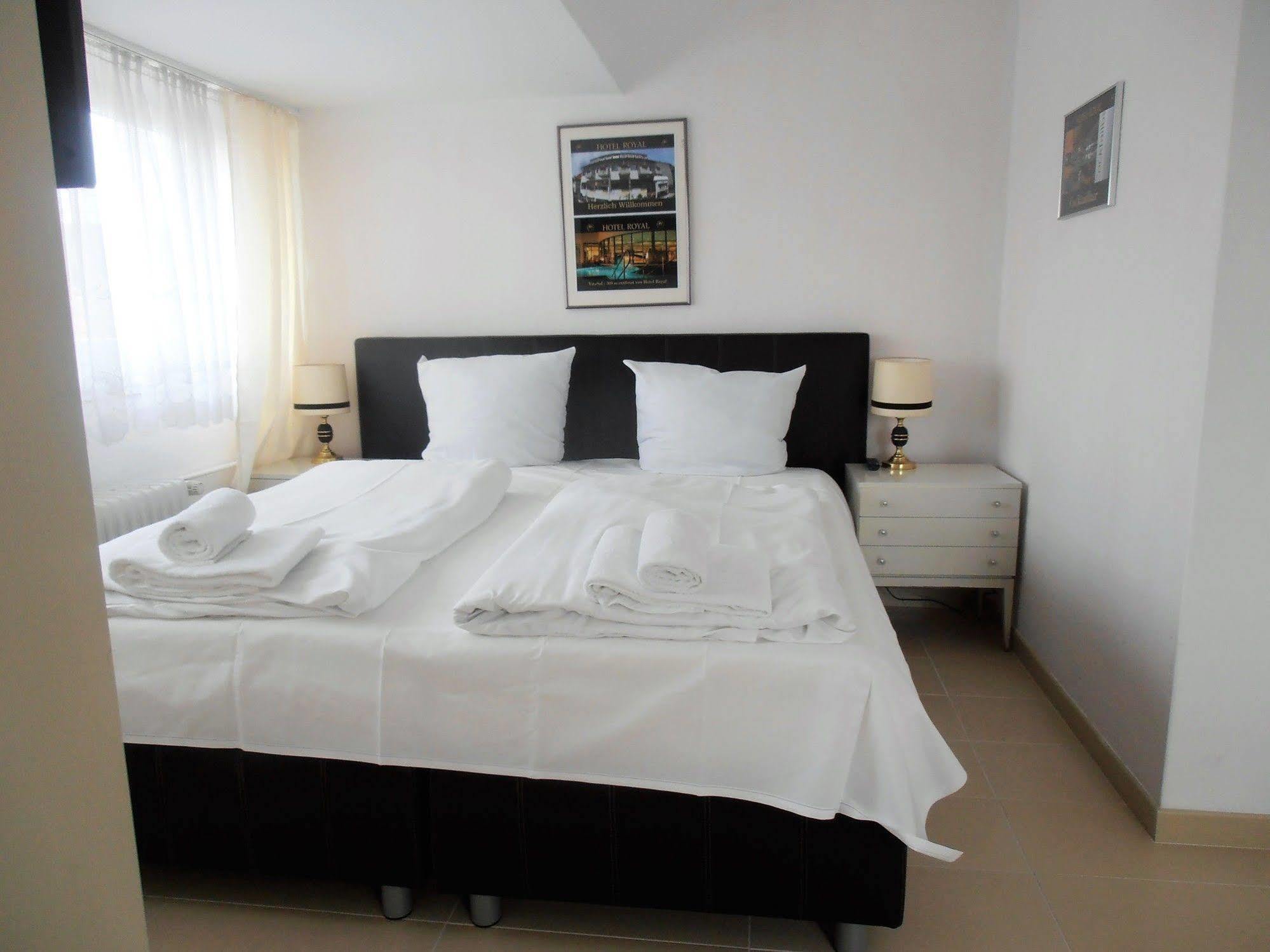 באד זאלצפלן Hotel Royal מראה חיצוני תמונה