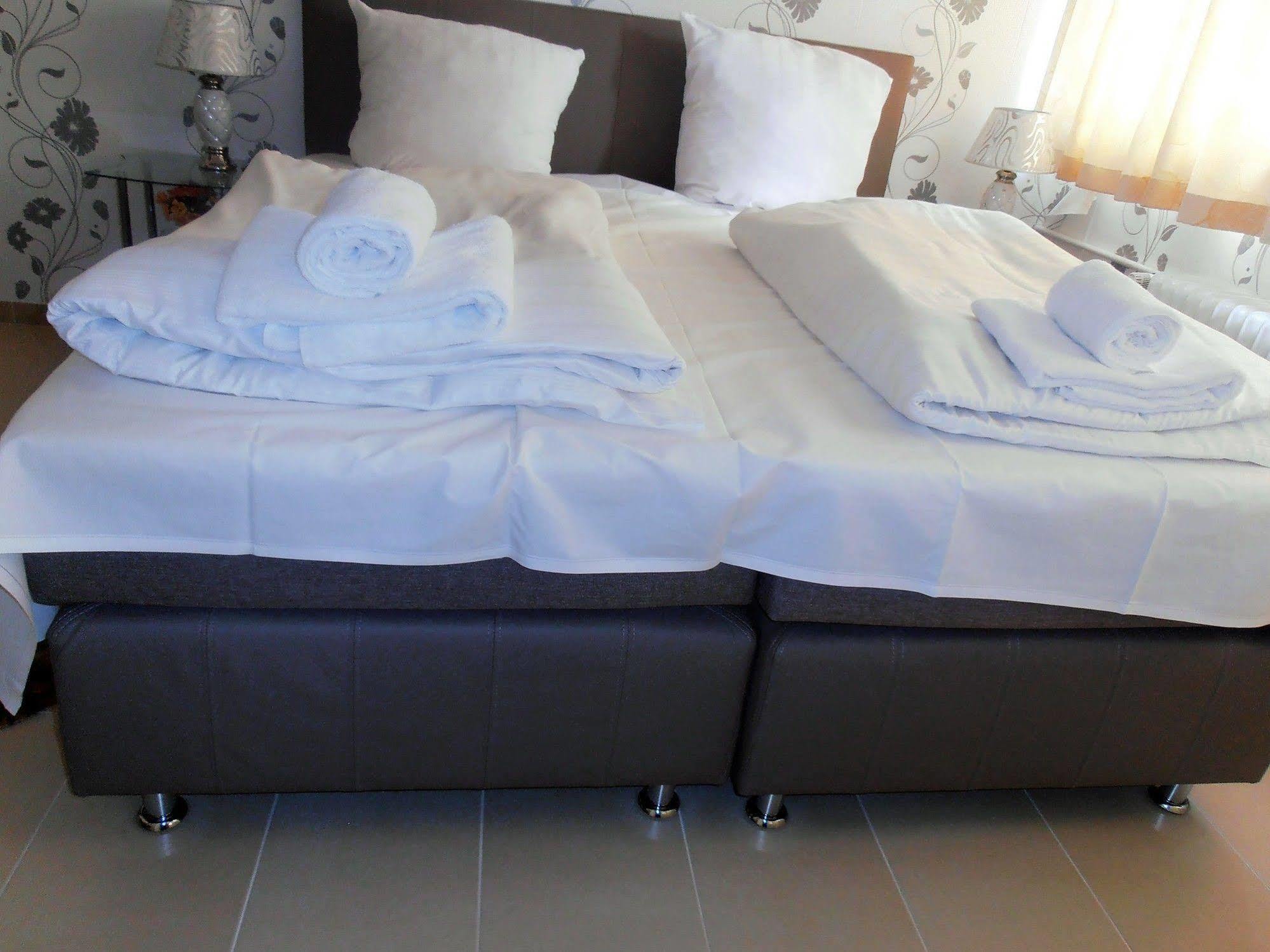 באד זאלצפלן Hotel Royal מראה חיצוני תמונה