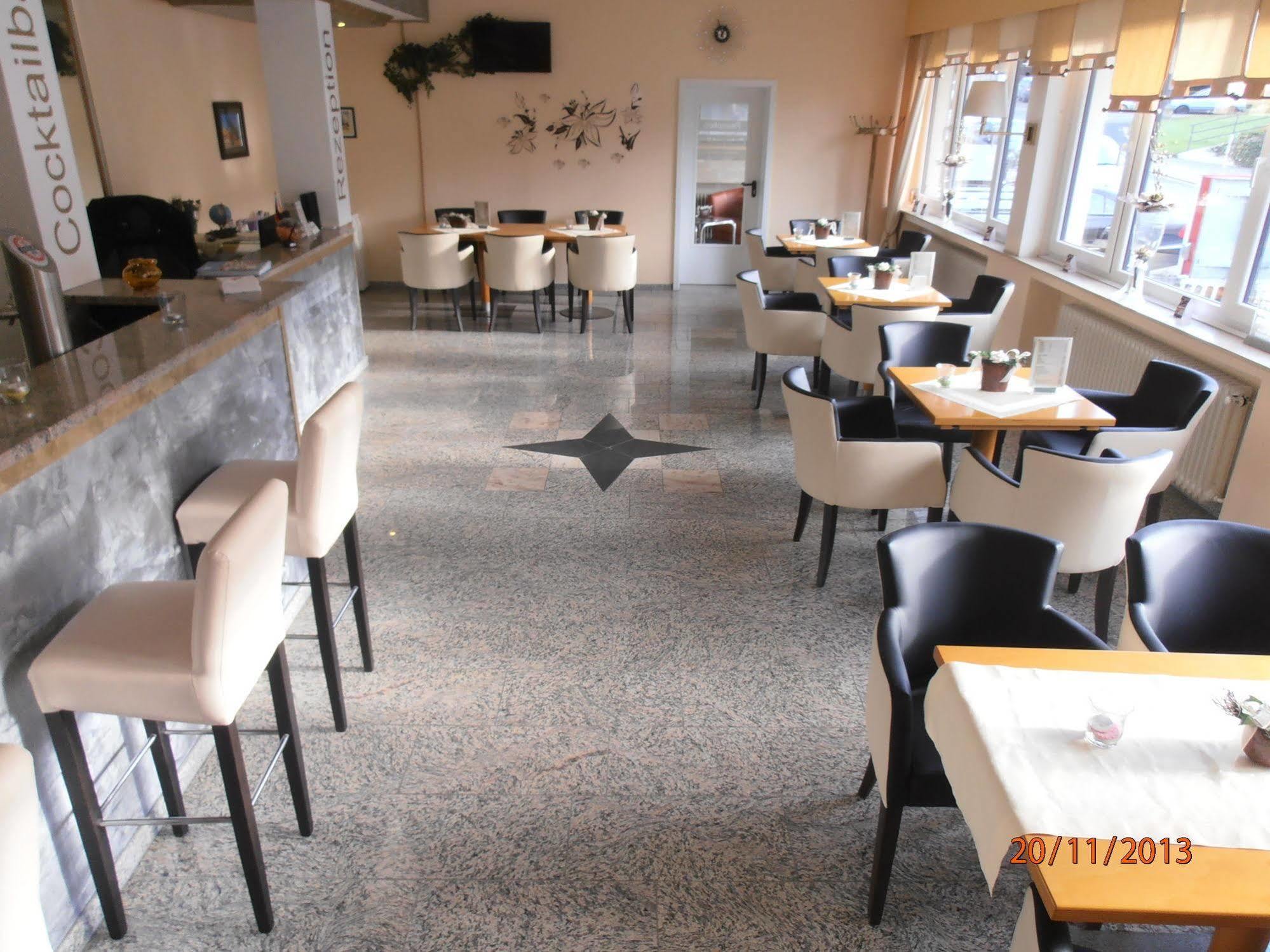 באד זאלצפלן Hotel Royal מראה חיצוני תמונה
