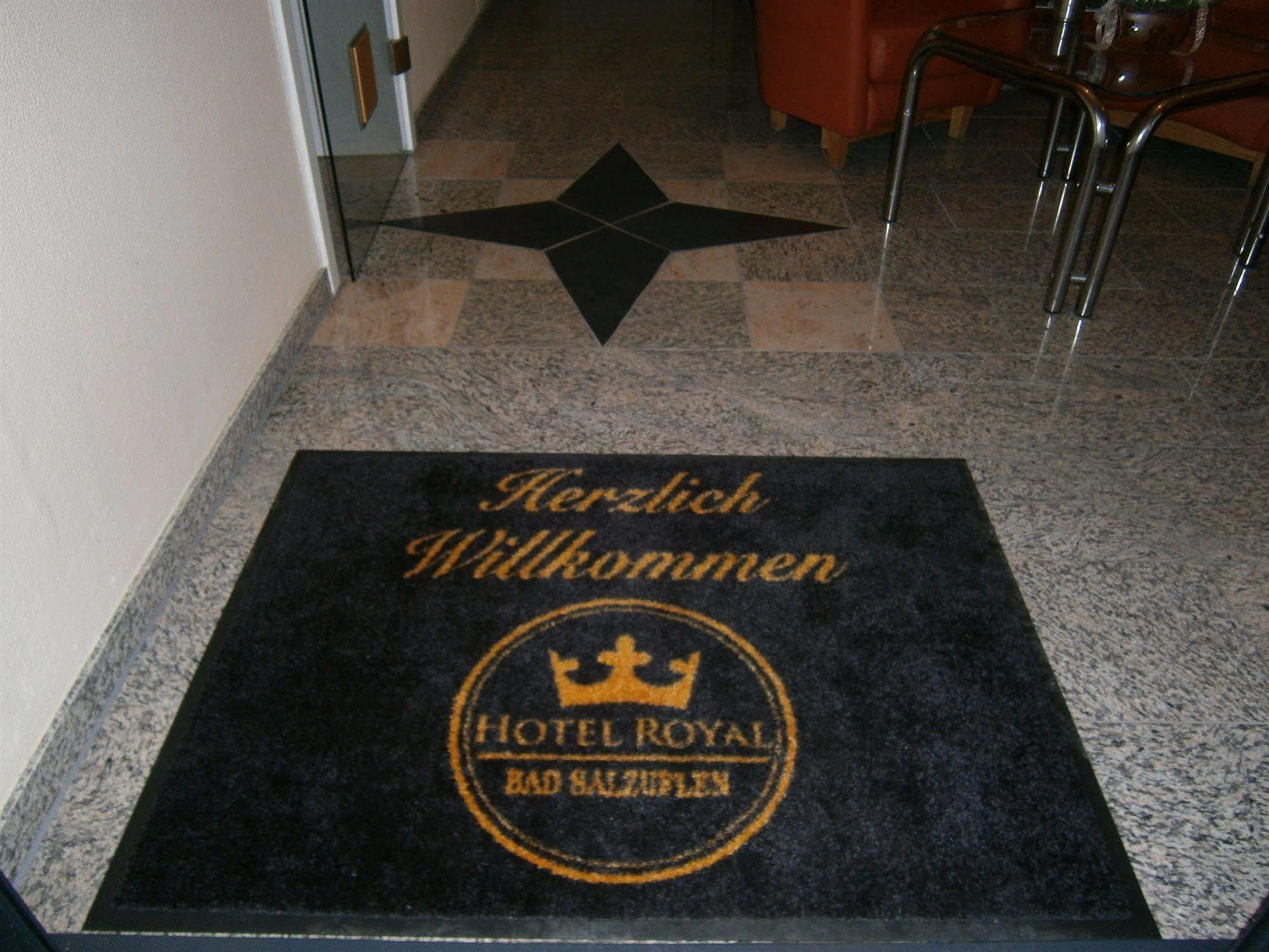 באד זאלצפלן Hotel Royal מראה חיצוני תמונה