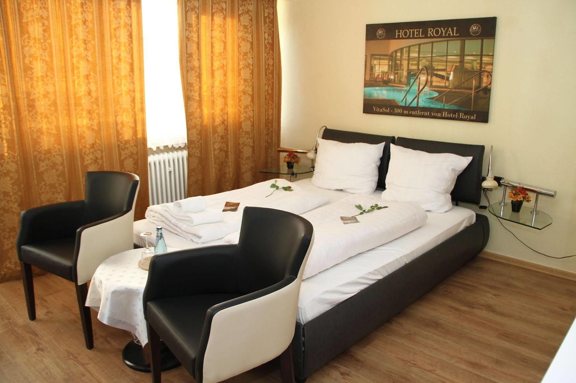 באד זאלצפלן Hotel Royal מראה חיצוני תמונה