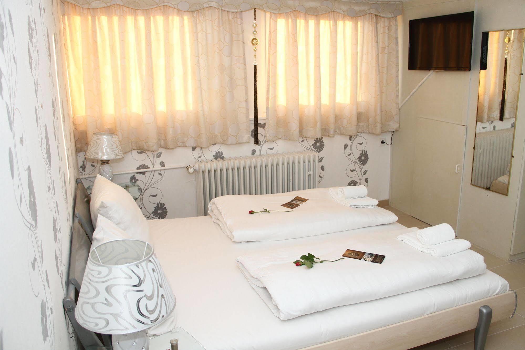 באד זאלצפלן Hotel Royal מראה חיצוני תמונה